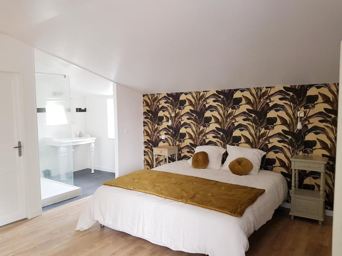 La Marsaisienne Hotel Bagian luar foto